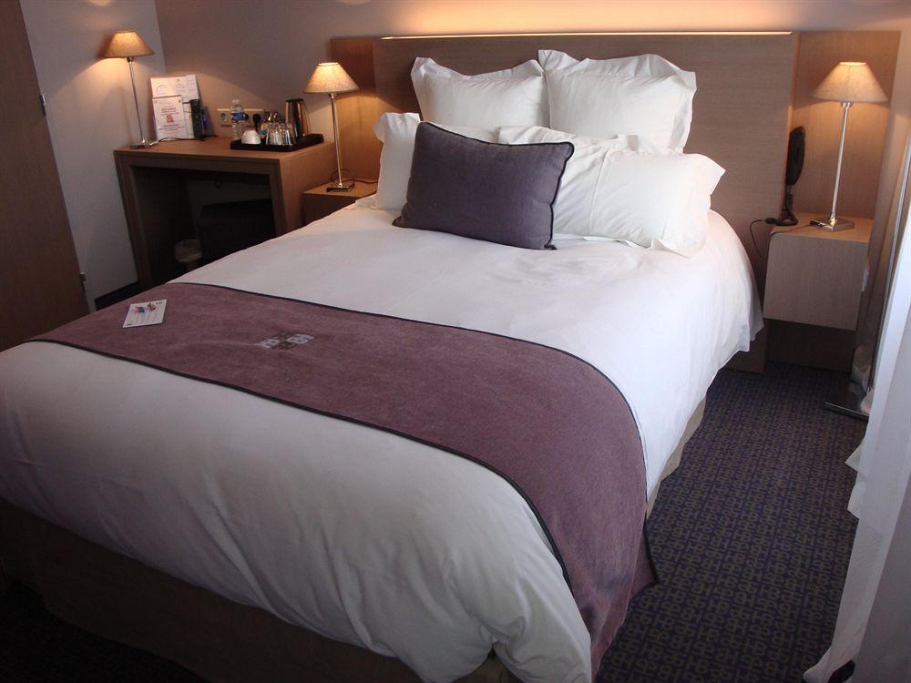 Best Western Hotel De La Breche Νιόρ Εξωτερικό φωτογραφία