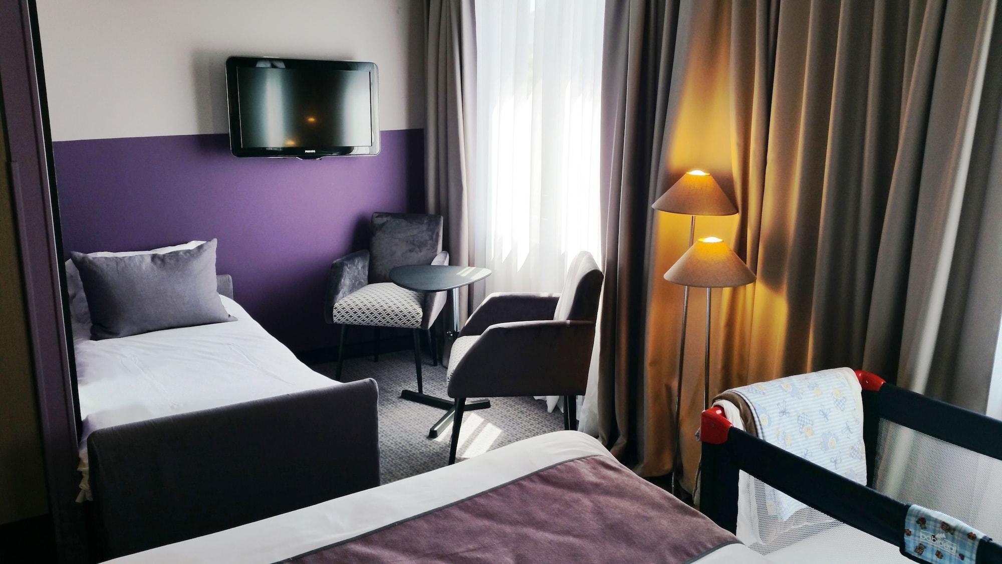 Best Western Hotel De La Breche Νιόρ Εξωτερικό φωτογραφία
