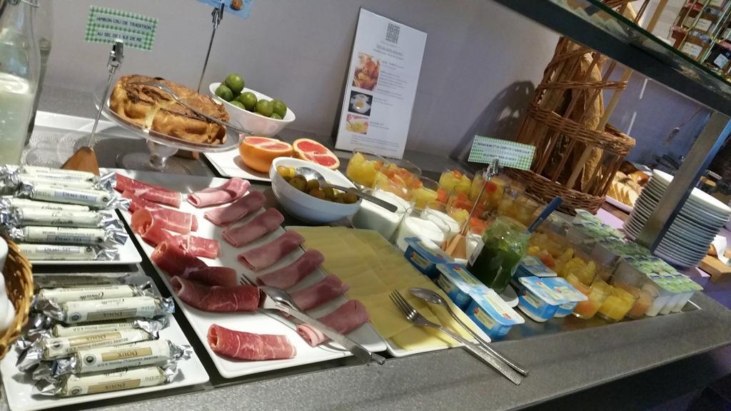 Best Western Hotel De La Breche Νιόρ Εξωτερικό φωτογραφία